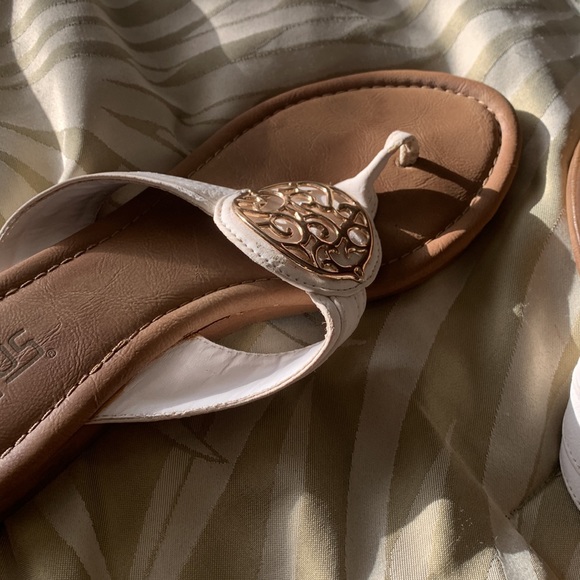 Flojos Sandals - Picture 7 of 7